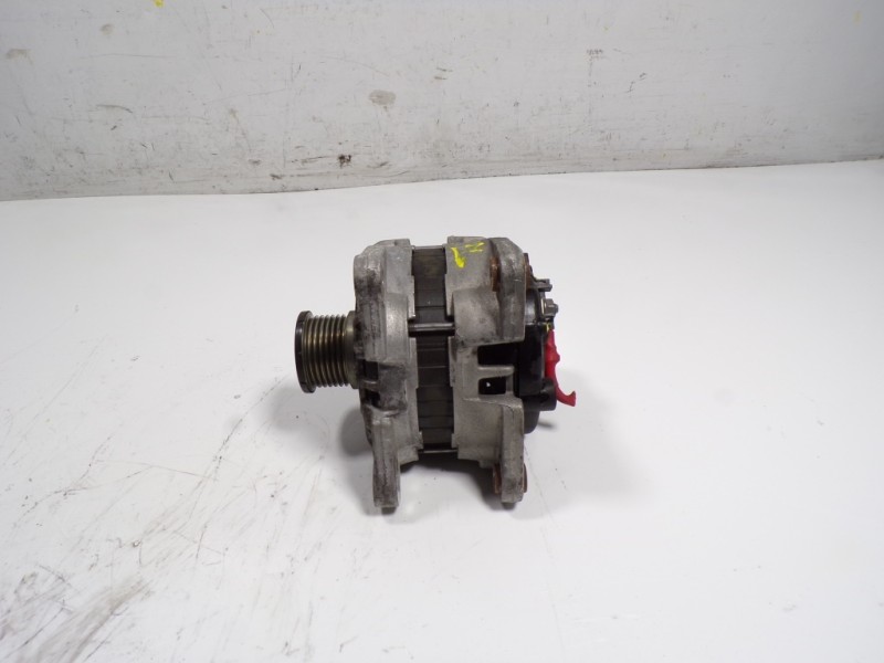 Recambio de alternador para renault clio iv societé referencia OEM IAM 231005300R 231006007R 