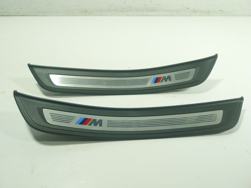Recambio de moldura para bmw 5 (g30, f90) 540 i xdrive referencia OEM IAM 51479447021 51479447022 