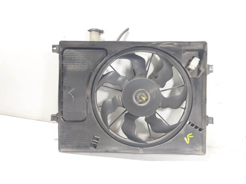 Recambio de electroventilador para hyundai i30 (gd) 1.4 referencia OEM IAM 25380A6100  
