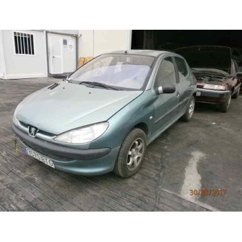 PEUGEOT 206 BERLINA