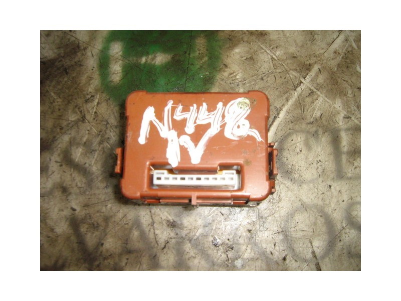 Recambio de modulo electronico para mitsubishi space star (dg0) 1600 comfort referencia OEM IAM   