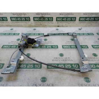 ELEVALUNAS DELANTERO DERECHO A4157200246 128001182B