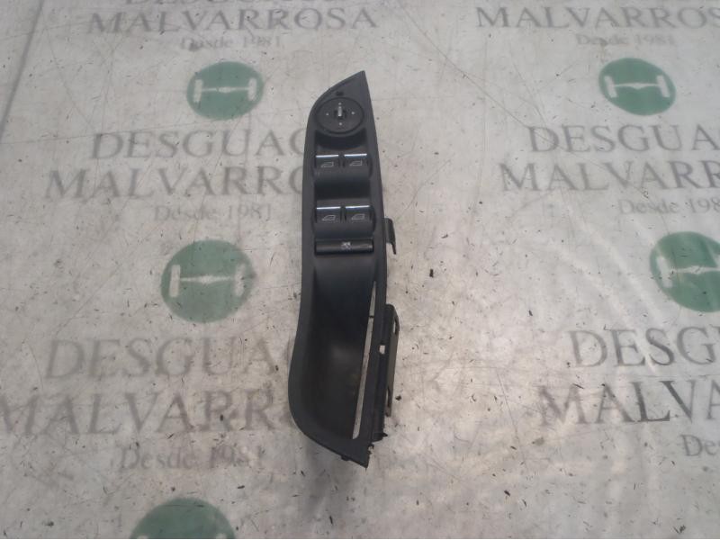 Recambio de mando elevalunas delantero izquierdo para ford focus turn. (cb8) trend referencia OEM IAM 2033142 AM5T14A132CA 