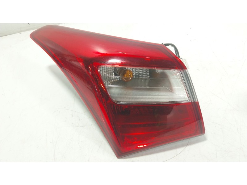 Recambio de piloto trasero izquierdo para hyundai i30 (gd) 1.4 referencia OEM IAM 92401A5020  