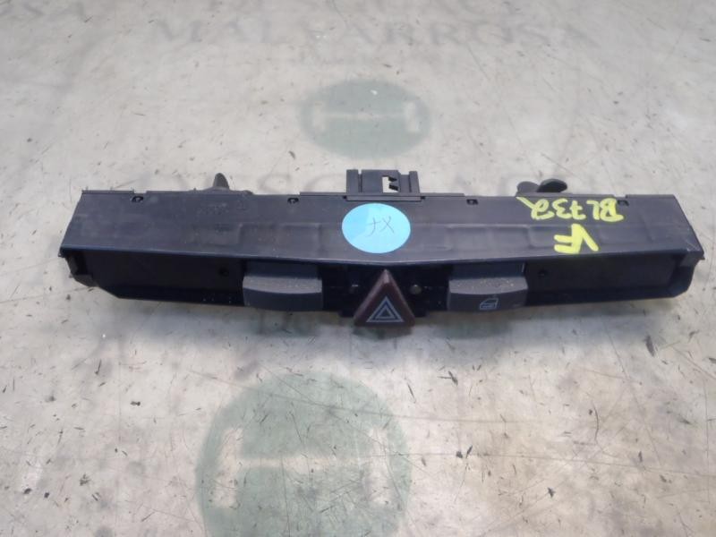 Recambio de warning para opel astra h berlina enjoy referencia OEM IAM   