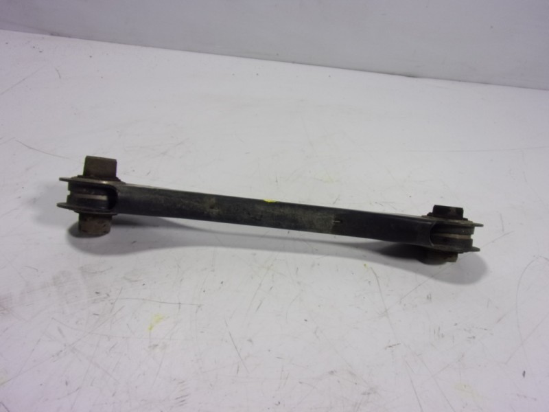 Recambio de brazo suspension inferior trasero derecho para volkswagen tiguan 2.0 tdi referencia OEM IAM 5Q0501529E  