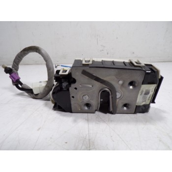 CERRADURA PUERTA TRASERA IZQUIERDA A2047302735 A0997305500 