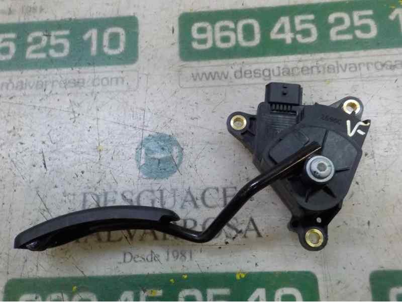 Recambio de potenciometro pedal para mercedes-benz citan (w415) combi 1.5 cdi cat referencia OEM IAM A4153000104  8200436878