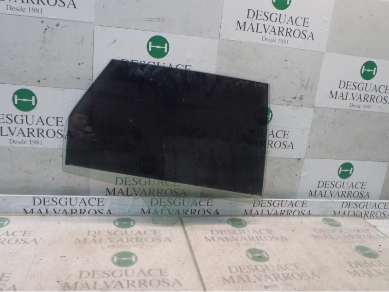 Recambio de cristal puerta trasero derecho para ford focus turn. (cb8) trend referencia OEM IAM 1708068  
