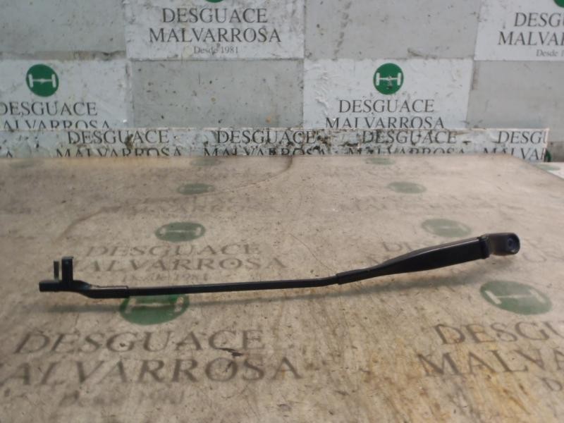 Recambio de brazo limpia delantero derecho para skoda superb (3u4) classic referencia OEM IAM   