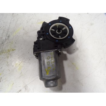 MOTOR ELEVALUNAS DELANTERO DERECHO 824602S000 402690B 402690B