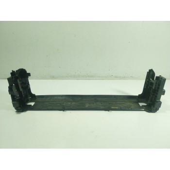 TRAVESAÑO INFERIOR 17118632118 171122828110 