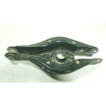 BRAZO SUSPENSION INFERIOR TRASERO DERECHO 33326886448 688644805 