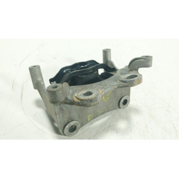 SOPORTE MOTOR IZQUIERDO 112213137R 