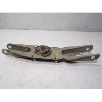 BRAZO SUSPENSION INFERIOR TRASERO DERECHO A2463520202 