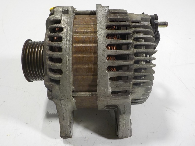 Recambio de alternador para nissan cube (z12) 1.6 16v cat referencia OEM IAM 23100ED01A 23100EDC1A A2TJ0591