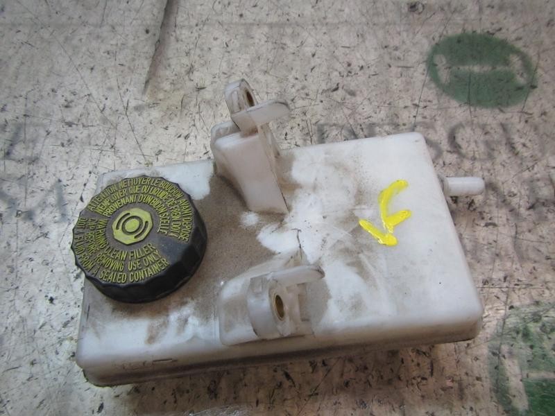 Recambio de deposito servo para citroën berlingo cuadro 1.6 16v hdi fap referencia OEM IAM   