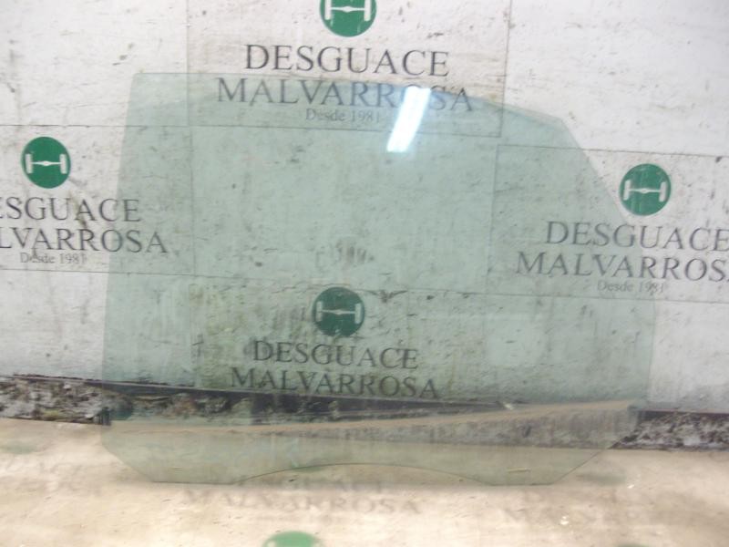 Recambio de cristal puerta trasero izquierdo para ford focus berlina (cap) trend referencia OEM IAM   