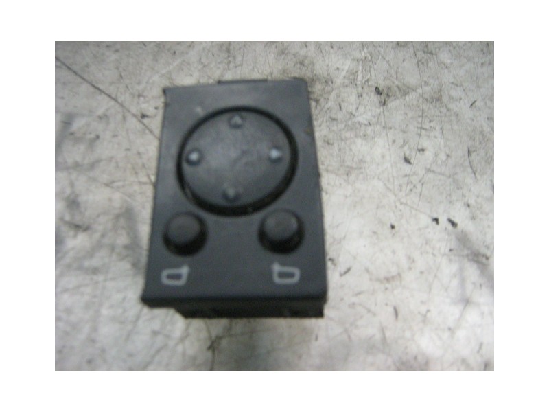 Recambio de mando retrovisor para audi 100 berlina (c4) sport edition referencia OEM IAM 4A0959565D01C  