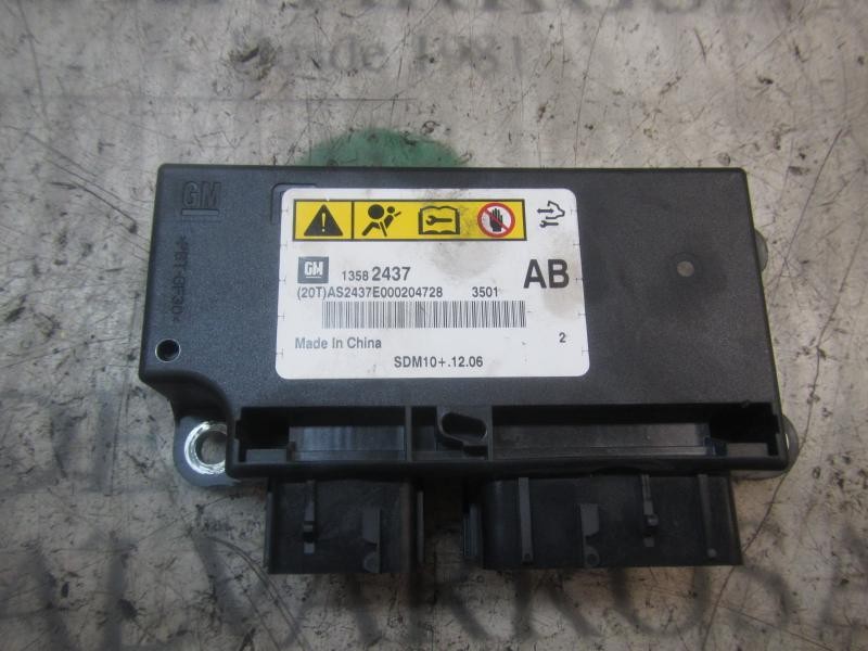 Recambio de centralita airbag para chevrolet cruze ls referencia OEM IAM   
