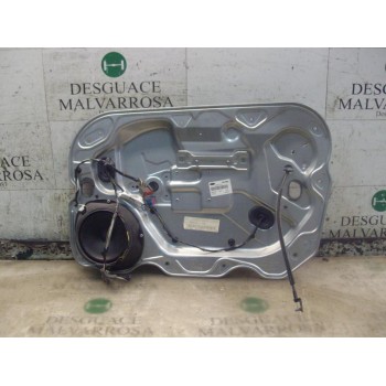 ELEVALUNAS DELANTERO DERECHO 