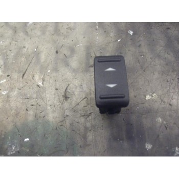 MANDO ELEVALUNAS TRASERO DERECHO 