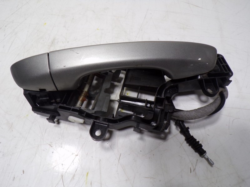 Recambio de maneta exterior delantera derecha para volkswagen tiguan 2.0 tdi referencia OEM IAM 510837206JGRU 510837812H 