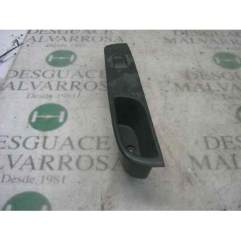 MANDO ELEVALUNAS DELANTERO DERECHO 