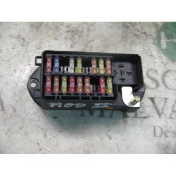 CAJA RELES / FUSIBLES 2800BB 