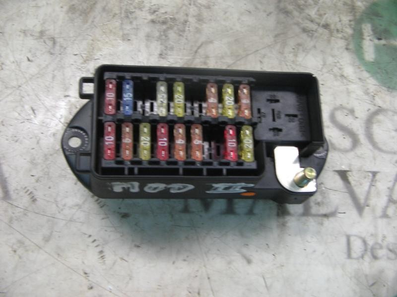 Recambio de caja reles / fusibles para jaguar xk8/xkr cabriolet xkr referencia OEM IAM  2800BB 