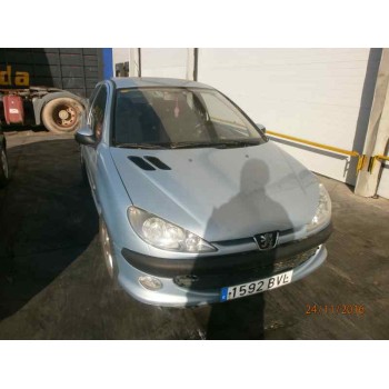 PEUGEOT 206 BERLINA