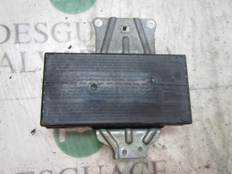 Recambio de airbag lateral izquierdo para mercedes-benz clase clk (w208) coupe 320 (208.365) referencia OEM IAM A1708600305 A170
