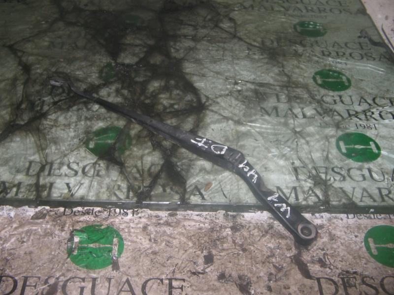 Recambio de brazo limpia delantero izquierdo para nissan almera (n15) gx referencia OEM IAM   