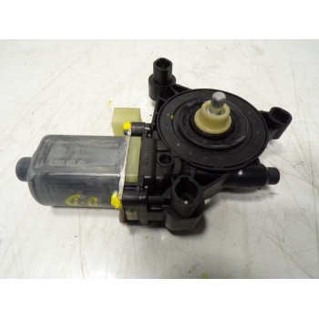 MOTOR ELEVALUNAS DELANTERO DERECHO 5Q0959801C 
