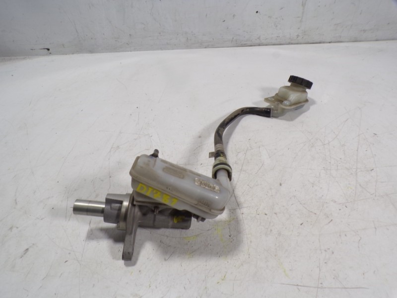 Recambio de bomba freno para ford transit courier 1.5 tdci cat referencia OEM IAM 1751664  