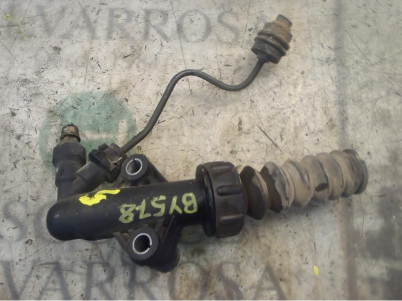 Recambio de bombin embrague para peugeot 307 berlina (s2) x-line referencia OEM IAM   