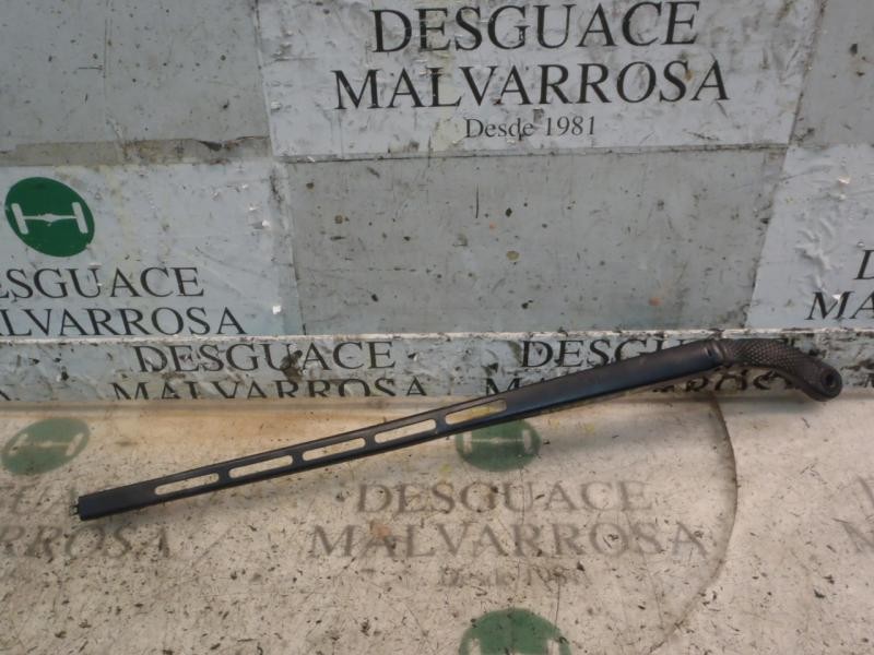 Recambio de brazo limpia delantero izquierdo para peugeot 307 berlina (s2) x-line referencia OEM IAM   
