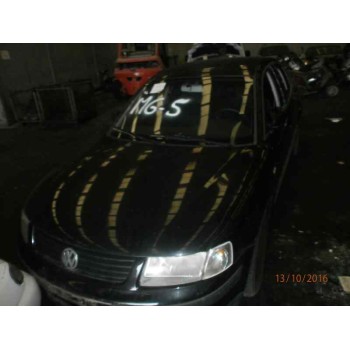 VOLKSWAGEN PASSAT BERLINA (3B2)