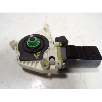 MOTOR ELEVALUNAS TRASERO IZQUIERDO A2078200642 