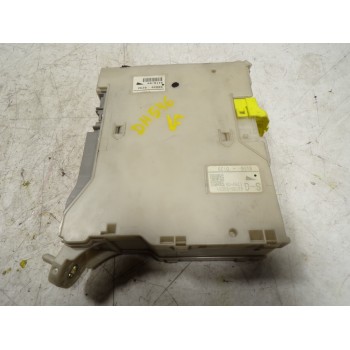 CAJA RELES / FUSIBLES 8273053051 8273053051 908200292