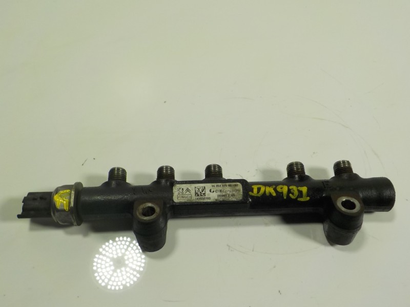 Recambio de rampa inyectora para ford transit courier 1.5 tdci cat referencia OEM IAM 1697685 9685297580 