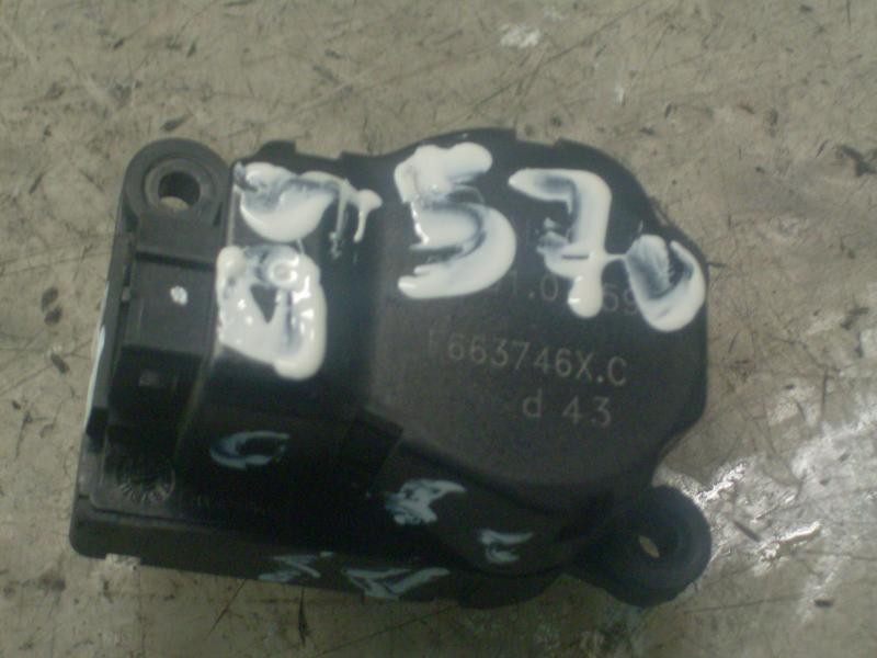 Recambio de motor apertura trampillas climatizador para citroën c2 furio referencia OEM IAM   