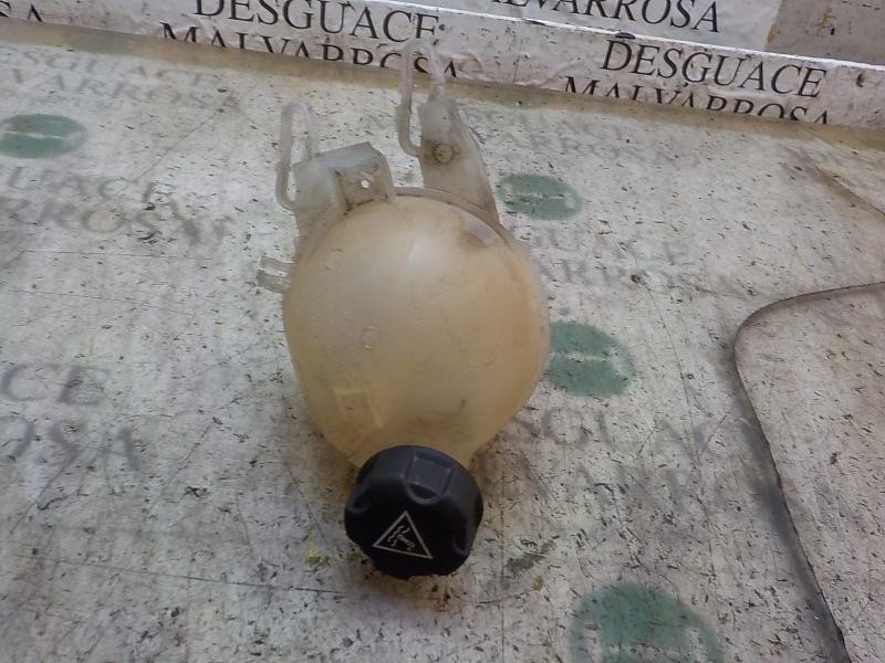 Recambio de deposito expansion para peugeot 208 active referencia OEM IAM 9800777280  