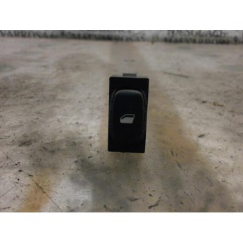 MANDO ELEVALUNAS TRASERO DERECHO 