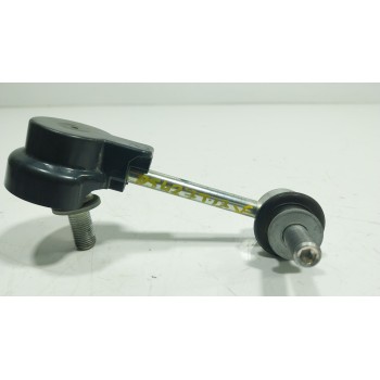 TIRANTE TRASERO IZQUIERDO 4884060010 