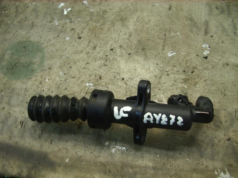 Recambio de bombin embrague para citroën c4 berlina lx referencia OEM IAM   