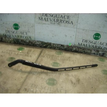 BRAZO LIMPIA DELANTERO IZQUIERDO 