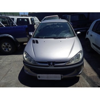PEUGEOT 206 BERLINA