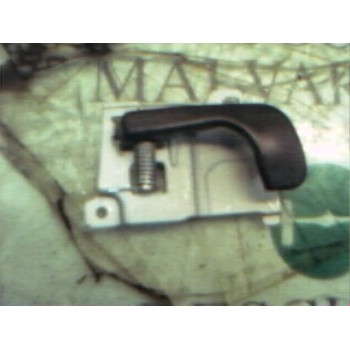 MANETA INTERIOR DELANTERA DERECHA 