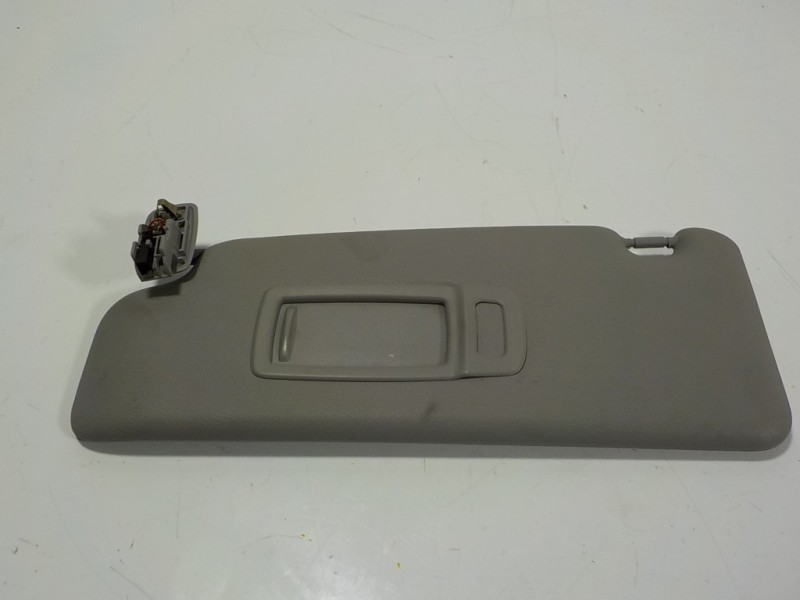 Recambio de parasol izquierdo para bmw serie 2 gran tourer (f46) 2.0 16v turbodiesel referencia OEM IAM 51447402853  
